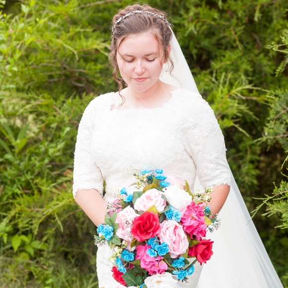 Modest wedding dress - Picture 7 of 7
